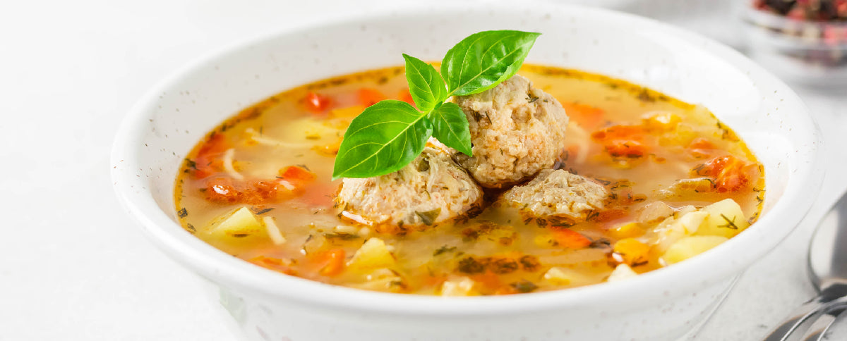 Feeling Under the Weather? Beat Colds With This Chicken Noodle Soup Recipe.